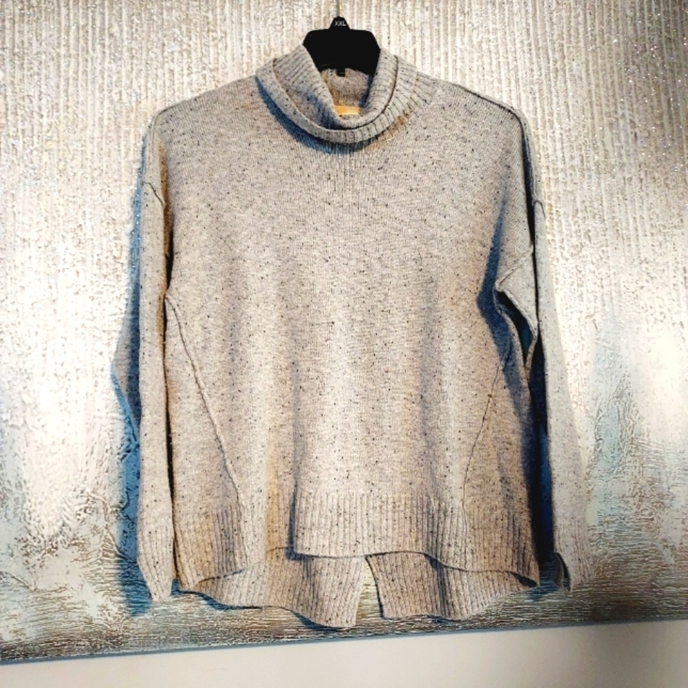 Michael Kors Turtleneck  Sweater Sz-M